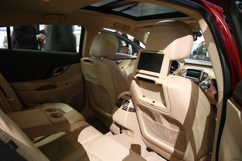 Illustration for article titled 2010 Buick LaCrosse: Crushing Brand Perceptions